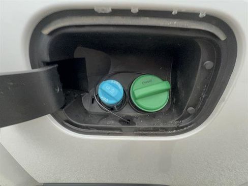 Used 2024 GMC Sierra 2500 Denali Ultimate w/ LPO, GMC Protection Package image 31