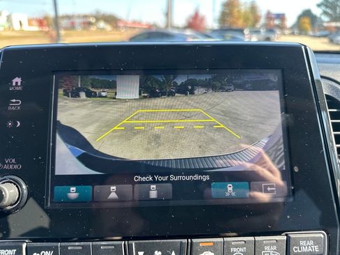 Used 2023 Honda Odyssey Touring image 22