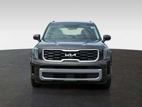 Used 2023 Kia Telluride S AWD/4WD image 2