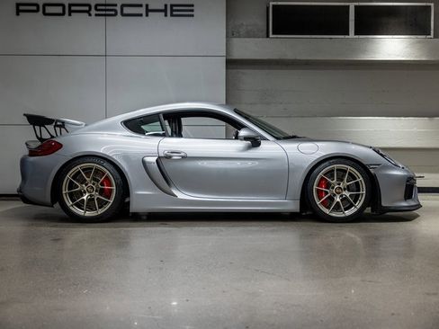 Used 2016 Porsche Cayman GT4 image 16