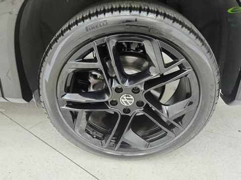 Used 2025 Volkswagen Tiguan SE R-Line AWD/4WD image 74