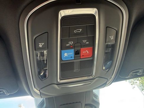 New 2026 Jeep Cherokee Limited AWD/4WD image 25