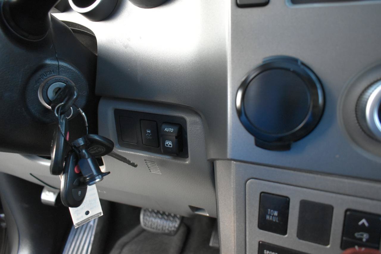 Used 2014 Toyota Sequoia Platinum RWD image 47