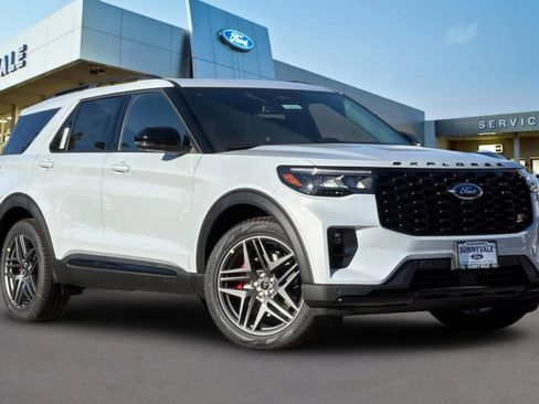 New 2026 Ford Explorer ST w/ Sun And Sound Package image 2