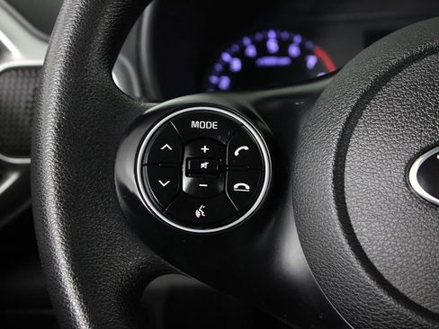 Used 2020 Kia Soul LX image 23
