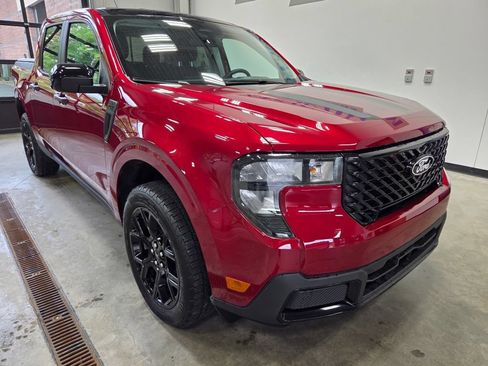 Used 2025 Ford Maverick XLT w/ Black Appearance Package AWD/4WD image 2