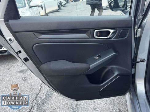Used 2025 Honda Civic Sport image 7