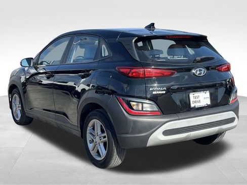 Used 2023 Hyundai Kona SE w/ Cargo Package image 5