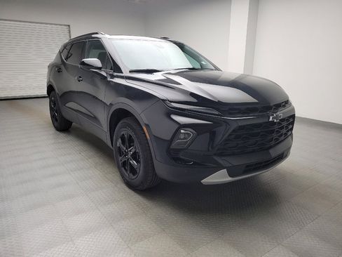 Used 2024 Chevrolet Blazer LT w/ Convenience Package FWD image 13