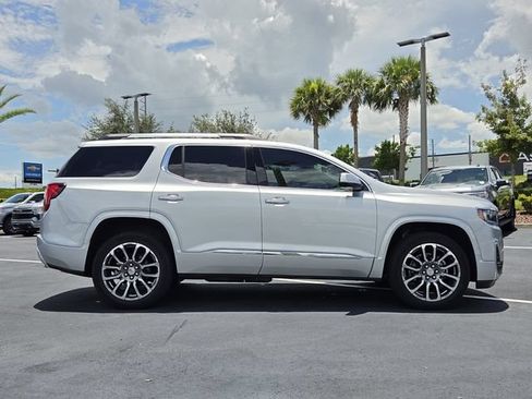 Certified 2020 GMC Acadia Denali w/ Technology Package FWD image 7