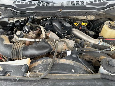 Used 2019 Ford F250 XL w/ Power Equipment Group AWD/4WD image 32