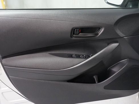 Certified 2024 Toyota Corolla LE image 27