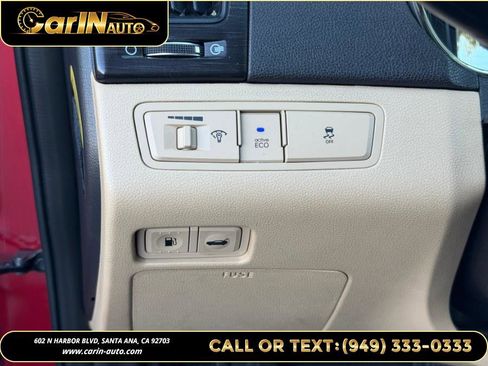 Used 2013 Hyundai Sonata Limited w/ Premium Pkg image 18