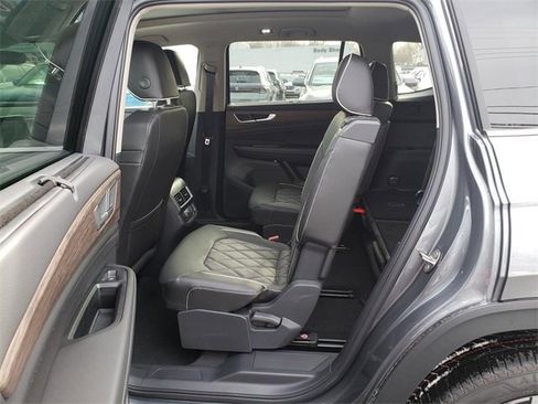 New 2025 Volkswagen Atlas SEL Premium R-Line image 7