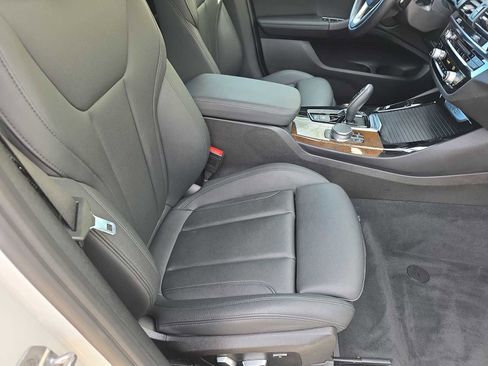 Used 2019 BMW X3 sDrive30i w/ Driving Assistance Package image 18