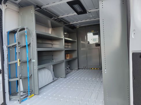 Used 2025 RAM ProMaster 2500 w/ Quick Order Package 22G SLT image 18