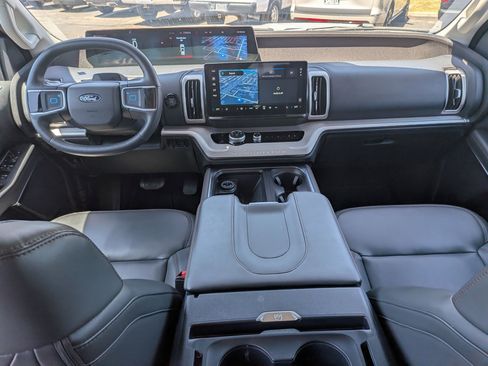 Certified 2025 Ford Expedition Max Active AWD/4WD image 28