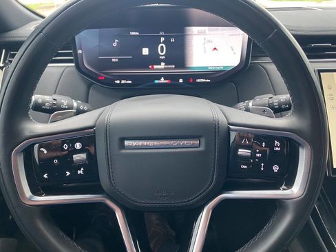 Used 2024 Land Rover Range Rover Sport SE image 17