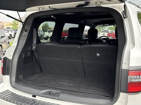 Used 2021 Nissan Armada SL w/ Midnight Edition Package AWD/4WD image 21
