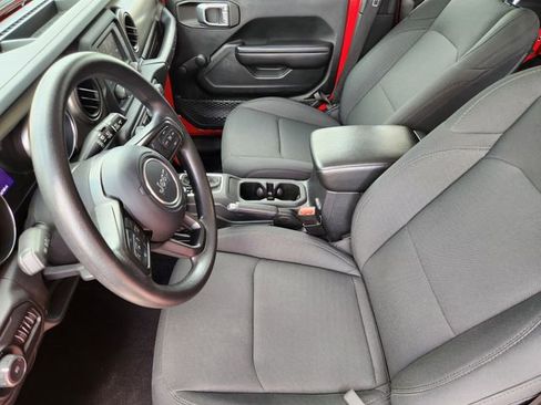 Certified 2021 Jeep Wrangler Unlimited Sport AWD/4WD image 14