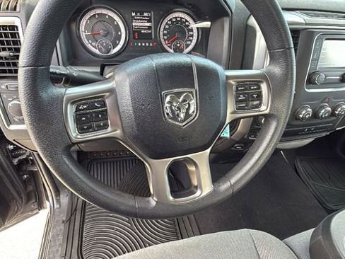 Used 2024 RAM 1500 Classic SLT image 18