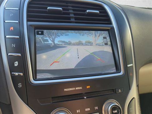 Used 2016 Lincoln MKX Select w/ Select Plus Package image 13