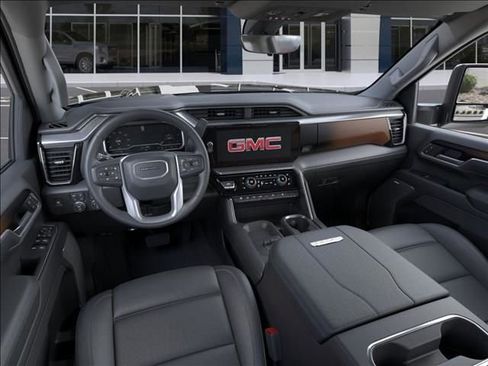 New 2026 GMC Sierra 2500 Denali w/ Technology Package AWD/4WD image 18