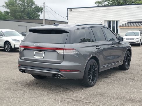 Certified 2025 Lincoln Aviator Reserve w/ Equipment Group 201A AWD/4WD image 6
