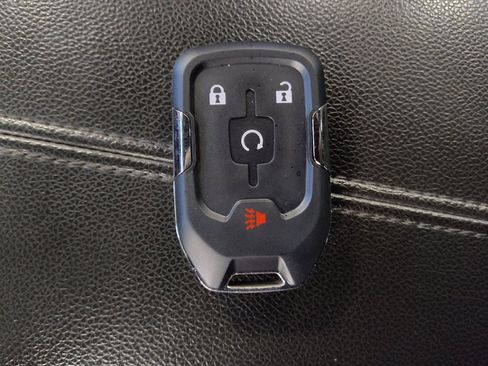 Used 2018 GMC Terrain SLE w/ Driver Convenience Package FWD image 32