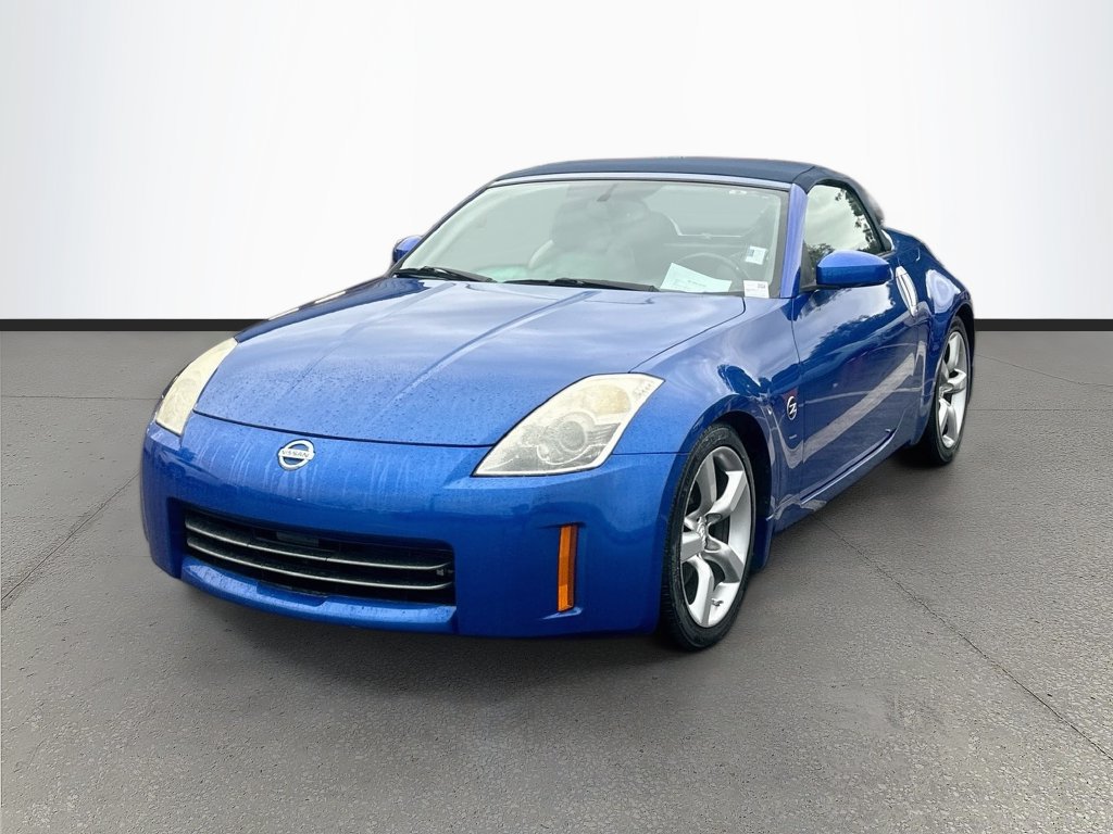 Used 2006 Nissan 350Z Touring RWD image 3