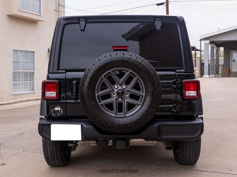 Used 2024 Jeep Wrangler Sport S AWD/4WD image 17