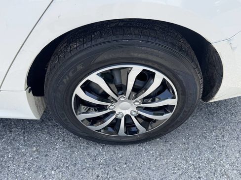 Used 2010 MAZDA MAZDA6 i Sport image 26