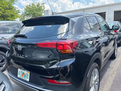 Used 2025 Buick Encore GX Preferred FWD image 11