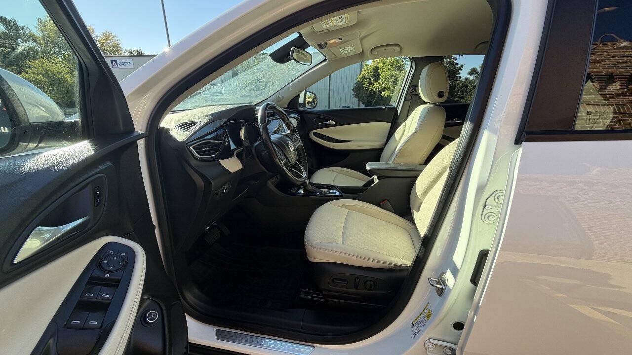 Used 2023 Buick Encore GX Select FWD image 6