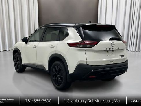 Certified 2023 Nissan Rogue SV w/ SV Premium B Package image 7