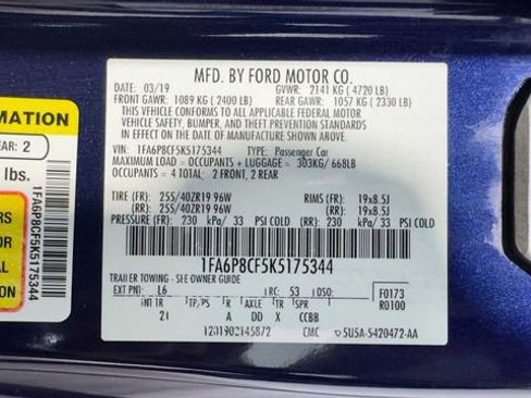 Used 2019 Ford Mustang GT w/ Black Accent Package RWD image 37