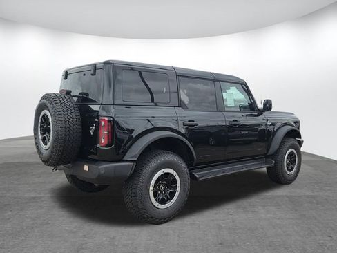 New 2026 Ford Bronco Outer Banks w/ Sasquatch Package AWD/4WD image 2