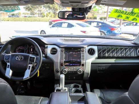 Used 2018 Toyota Tundra Platinum image 16