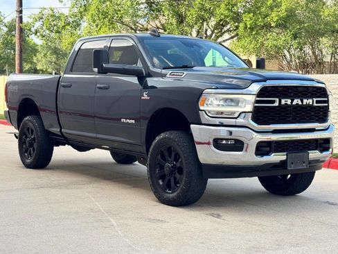 Used 2019 RAM 2500 Tradesman w/ Safety Group AWD/4WD image 8