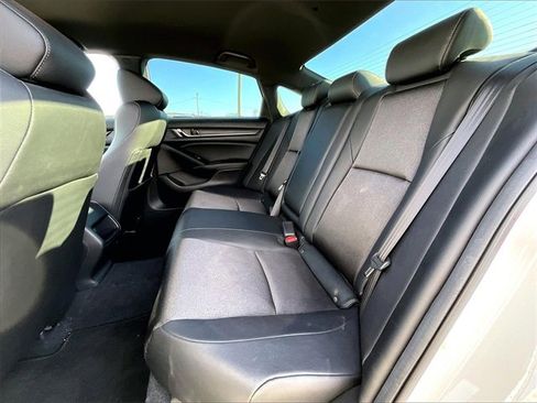 Used 2019 Honda Accord Sport image 12