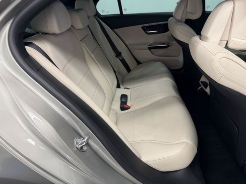 Used 2022 Mercedes-Benz C 300 Sedan image 16