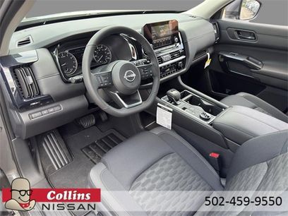 New 2025 Nissan Pathfinder SV w/ Cargo Package