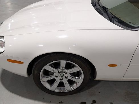 Used 2003 Jaguar XK8 Convertible image 26