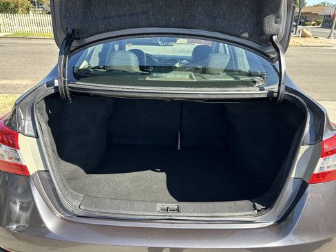 Used 2014 Nissan Sentra SL w/ Leather Package FWD image 14