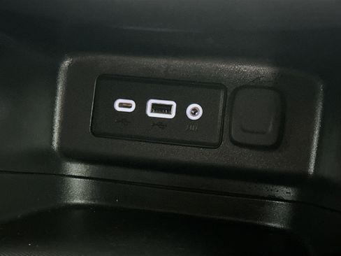 Used 2024 Chevrolet Equinox LT w/ LPO, Floor Liner Package image 26