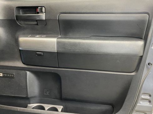 Used 2022 Toyota Sequoia TRD Pro AWD/4WD image 16