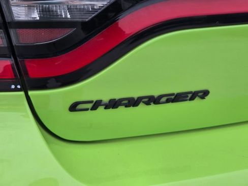 Used 2019 Dodge Charger Scat Pack RWD image 10