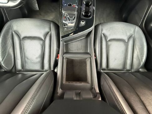 Used 2017 Audi Q7 3.0T Prestige w/ Prestige Package image 51