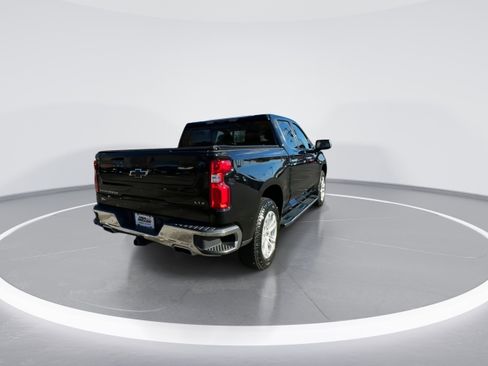 Used 2022 Chevrolet Silverado 1500 LTZ w/ LTZ Premium Package image 8