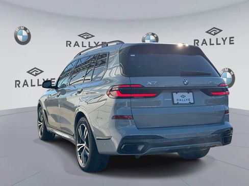 Certified 2026 BMW X7 xDrive40i w/ Executive Package image 9